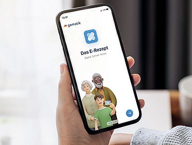 Auf einem Handy ist die gematik eRezept App geöffnet